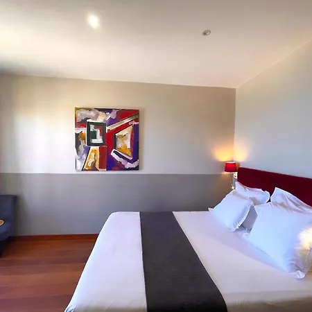 Restaurant Christophe Colomb Отель Кальви