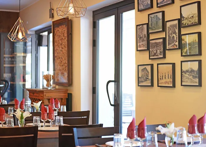 Szálloda Restaurant Christophe Colomb 3*