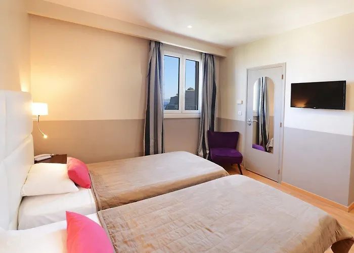 Restaurant Christophe Colomb 3*