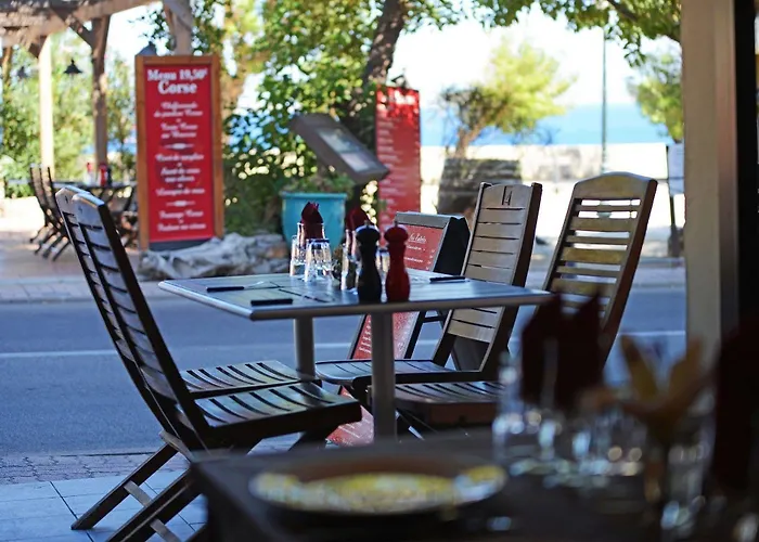 Restaurant Christophe Colomb Szálloda Calvi