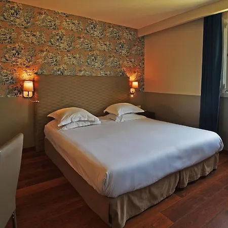 Restaurant Christophe Colomb 3* 칼비