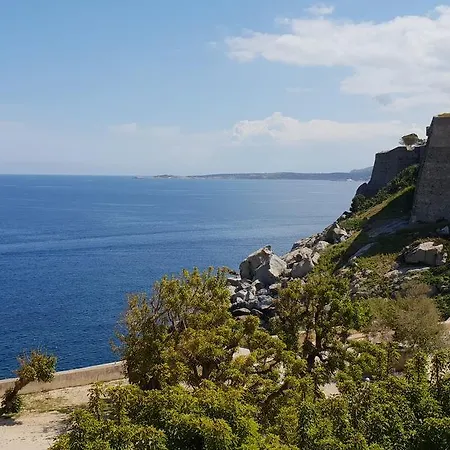 Hotel Restaurant Christophe Colomb Calvi (Corsica)