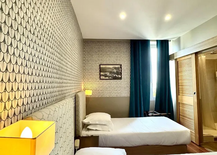 Hotell Restaurant Christophe Colomb Calvi (Corsica)