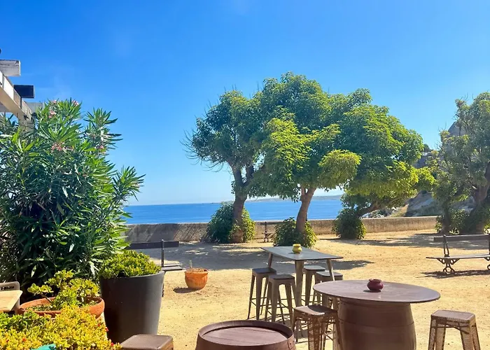 Hotell Restaurant Christophe Colomb 3*